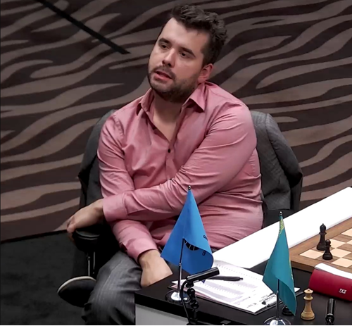 chess24 - Ian Nepomniachtchi blunders on the path to